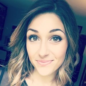 Meet your Posher, Kaylee